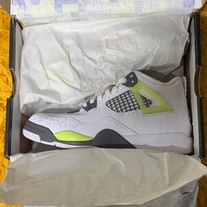 Jordan 4